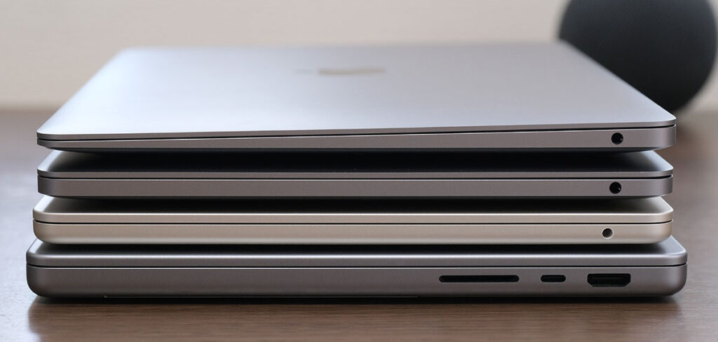 MacBook 筐体右側のポート