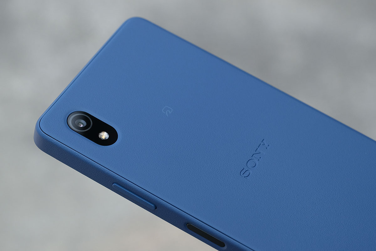 Xperia Ace III 筐体の素材