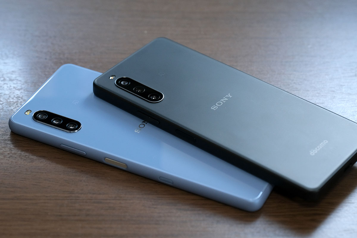 Xperia 10 IIIとXperia 10 IV