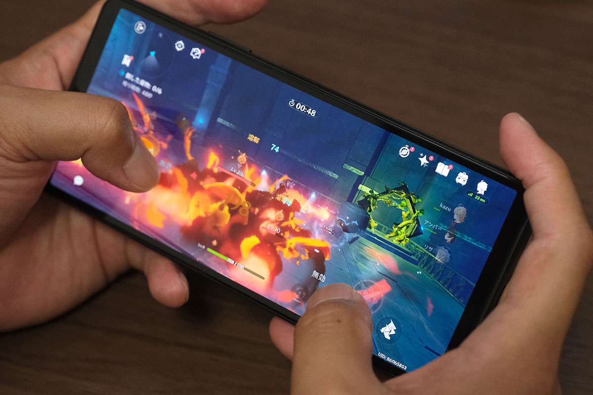 Xperia 10 IVで原神をプレイ