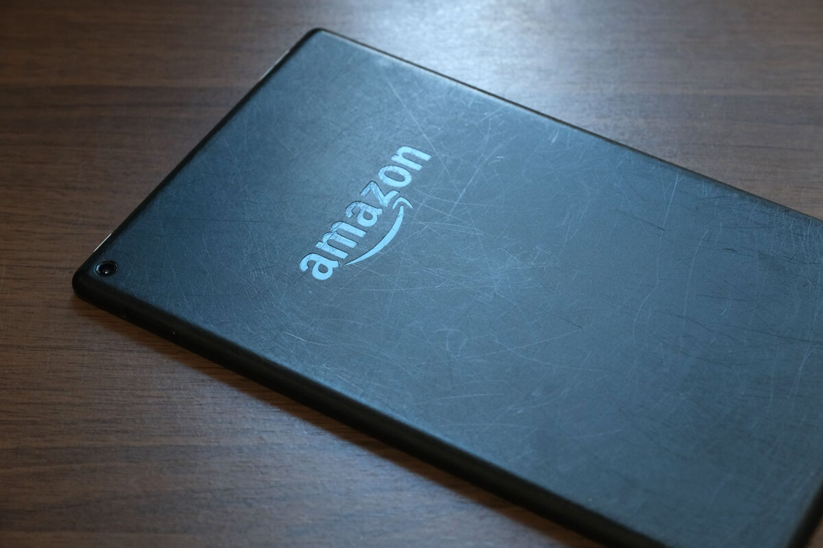 4年使ったFire HD 10の筐体の傷