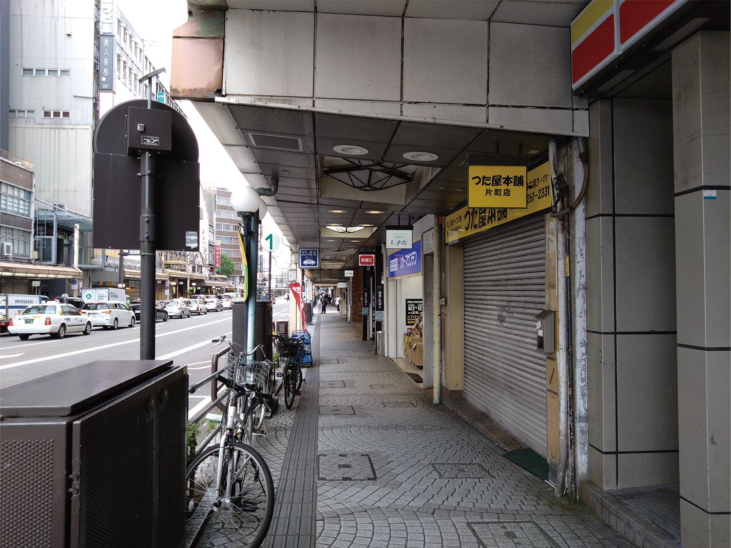Xperia 10 IV 広角カメラで街中を撮影