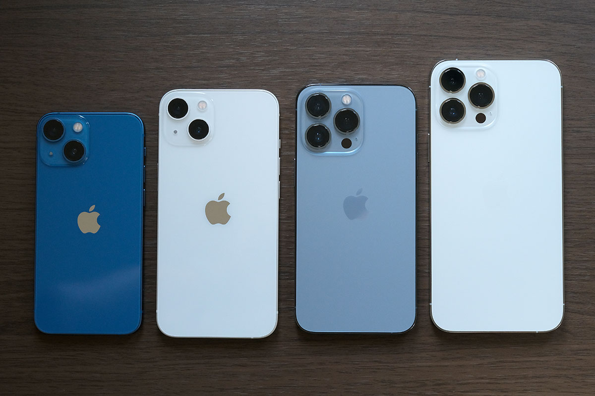 iPhone 5.4インチ・6.1インチ・6.7インチ 筐体サイズ比較