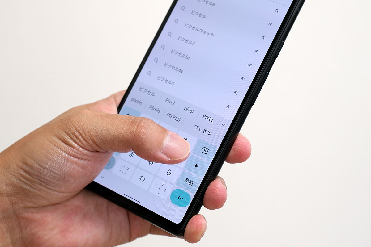Pixel 6a 片手操作