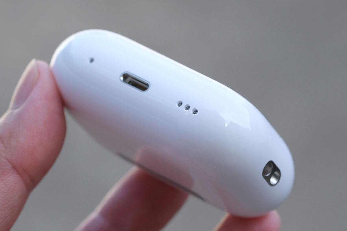 AirPods Pro 2 ケースにスピーカー