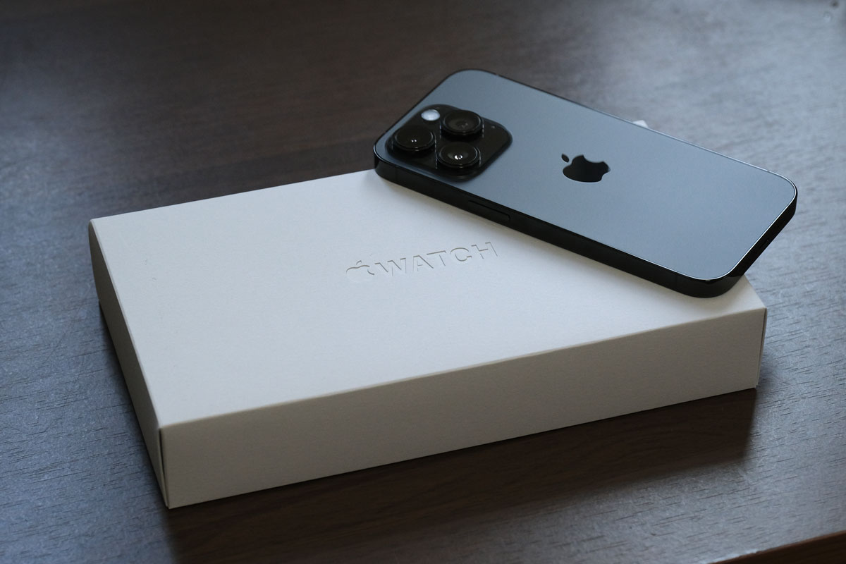 Apple Watch Ultra パッケージデザイン