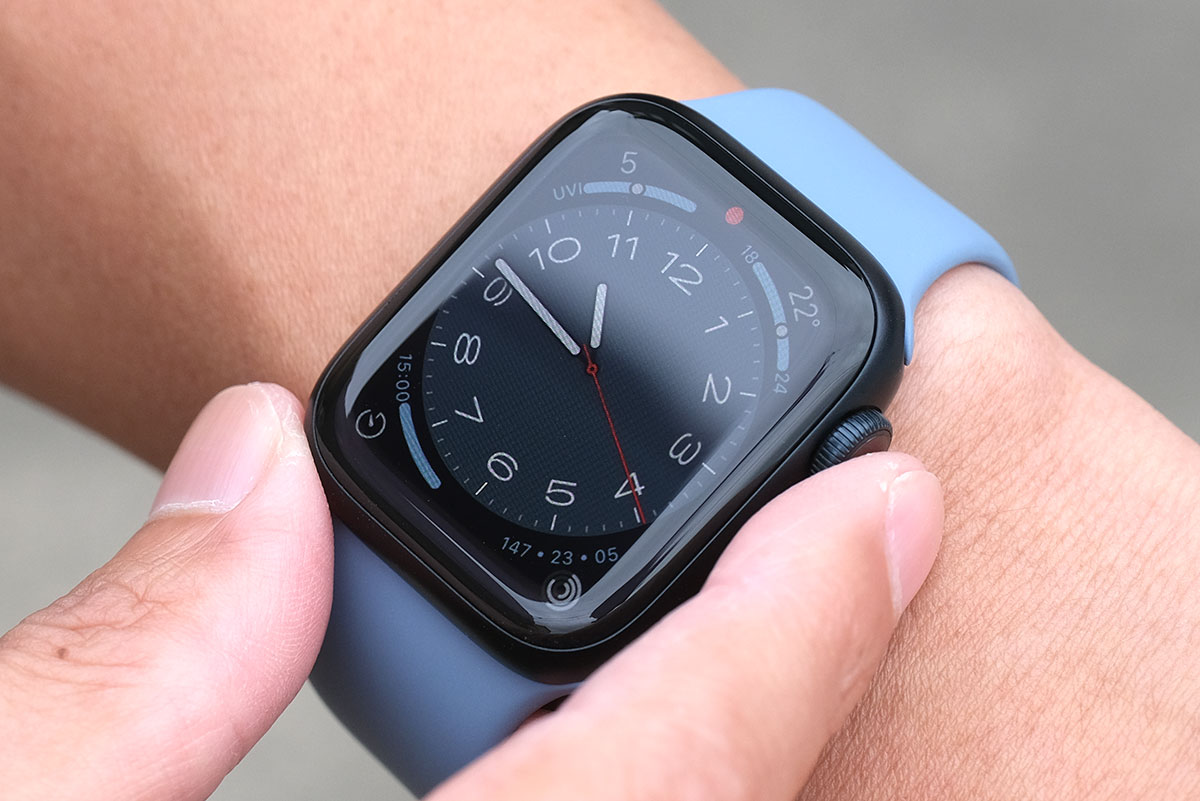 Apple Watch 8 時計として使う