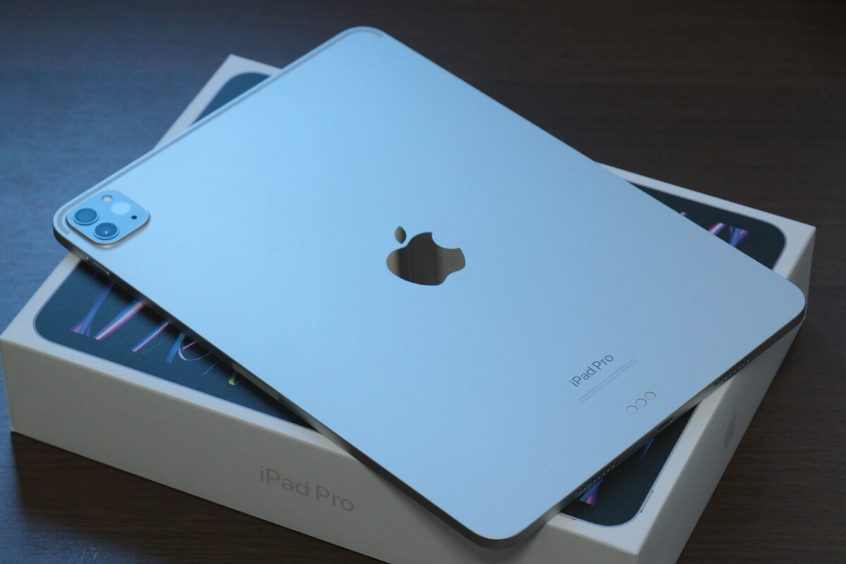 iPad Pro 11インチ(第4世代)背面デザイン