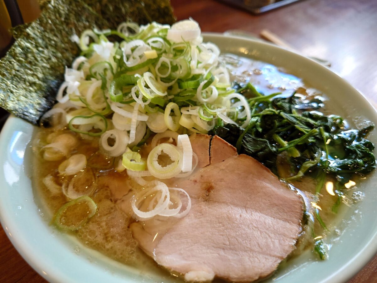 Xperia 5 III 広角カメラでラーメンを撮影