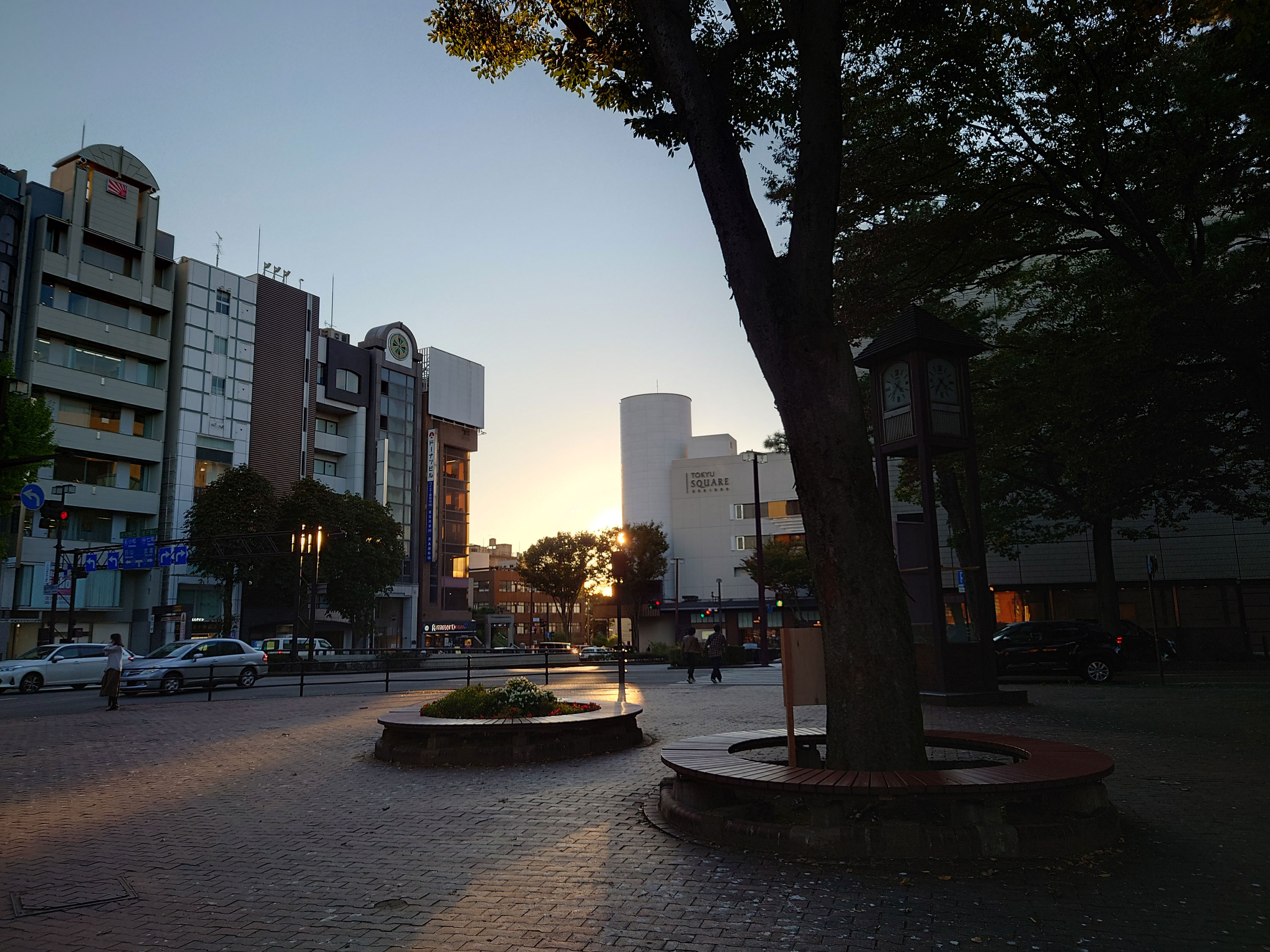 Xperia 5 III 広角カメラで街を撮影