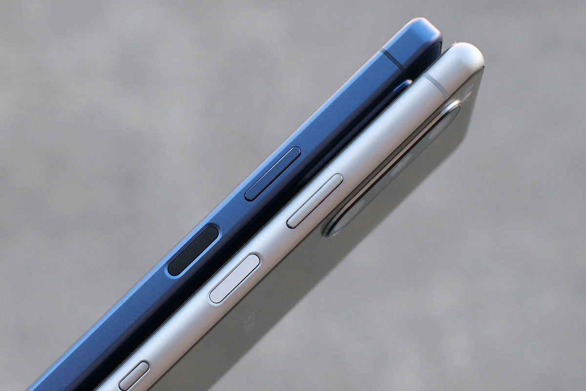 Xperia 5 IV・5 III サイドフレームの形状の違い