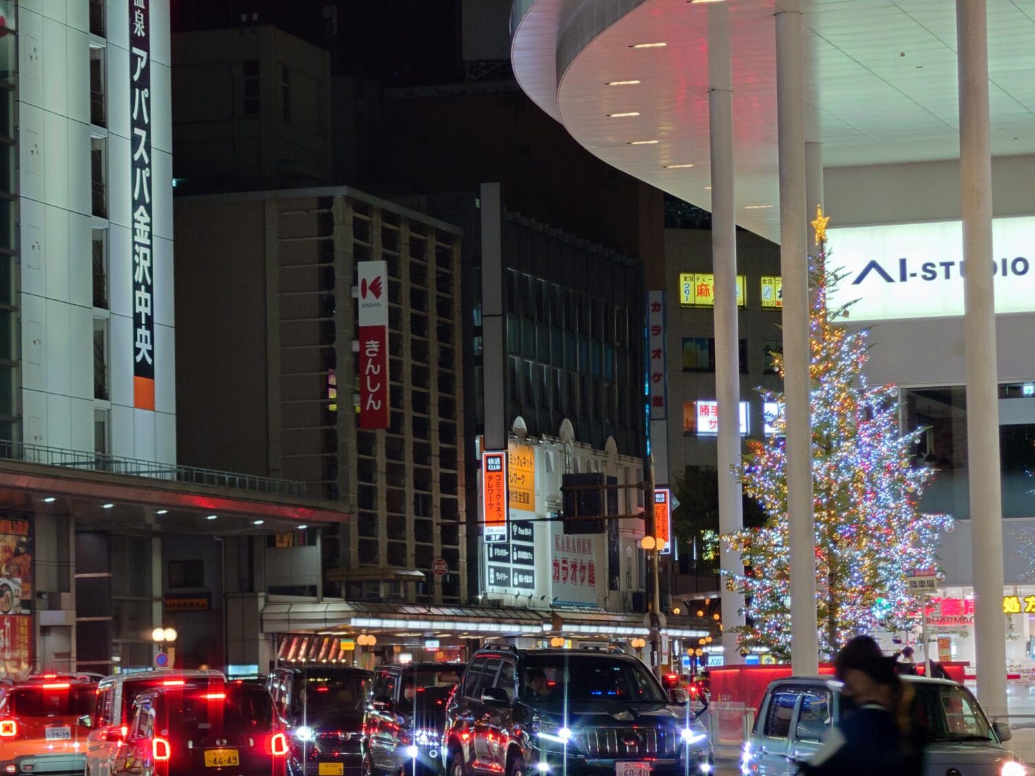 Xperia 1 IV 望遠カメラで夜の街を撮影