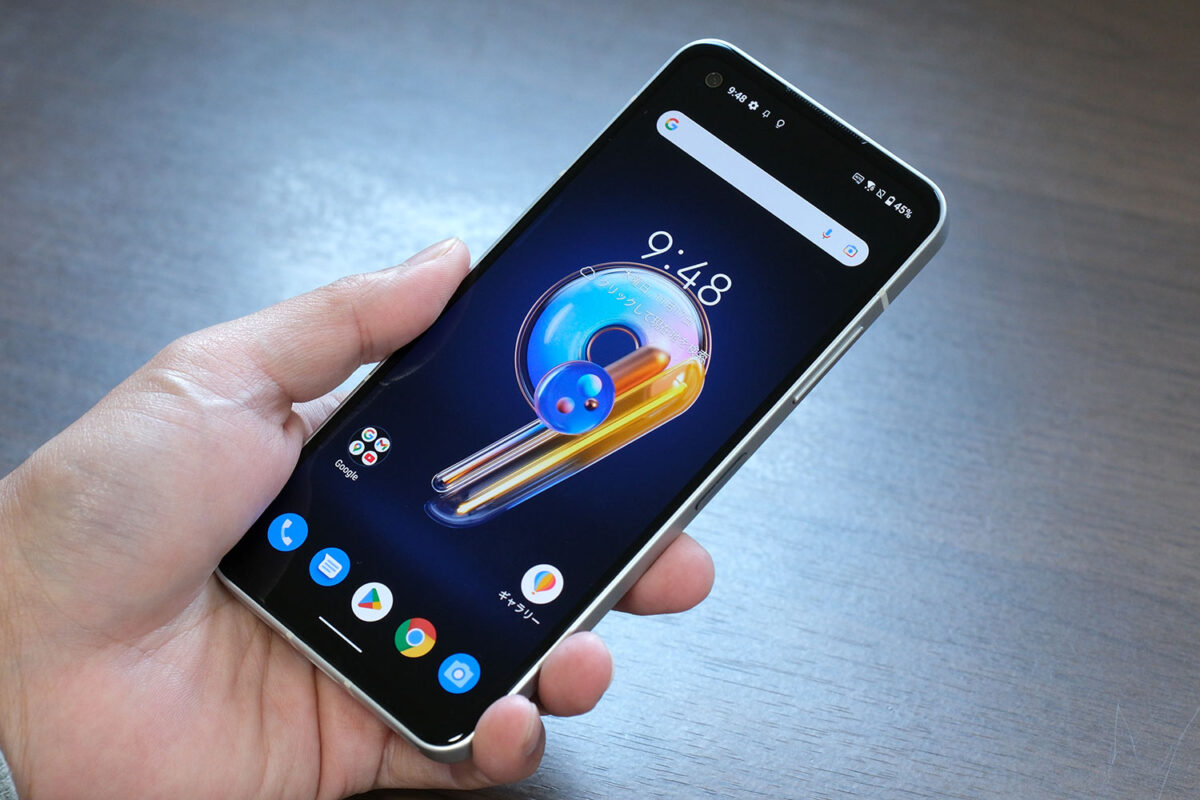 Zenfone 9 正面デザイン