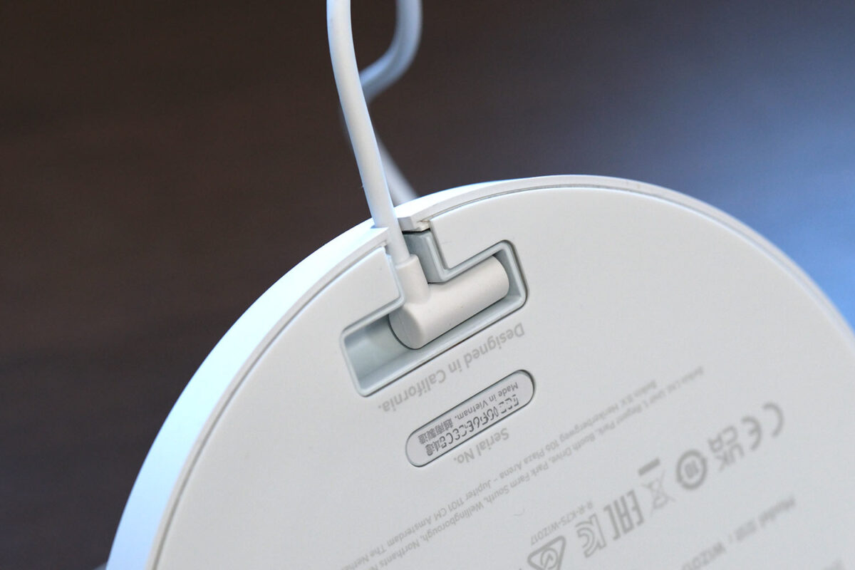 Belkin BOOST↑CHARGE PRO MagSafe 3-in-1 Wireless Charger 15W 電源コネクタ