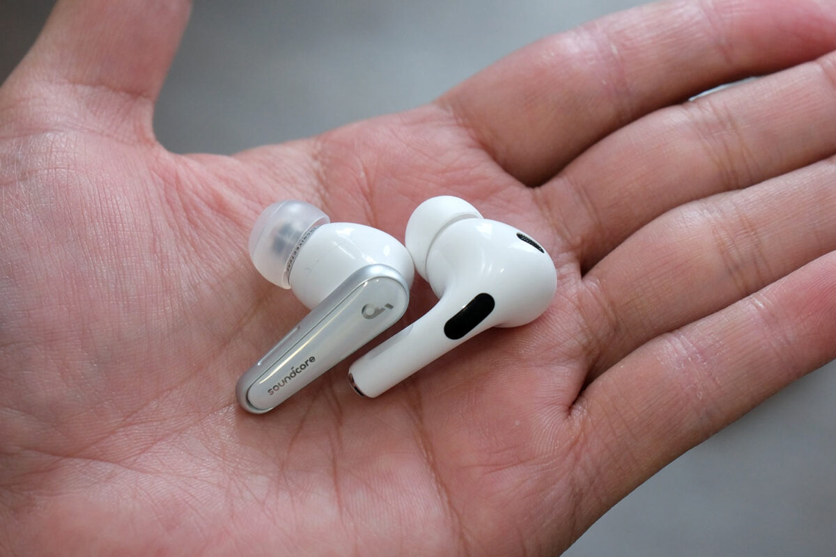 Soundcore Liberty 4・AirPods Pro サイズ比較