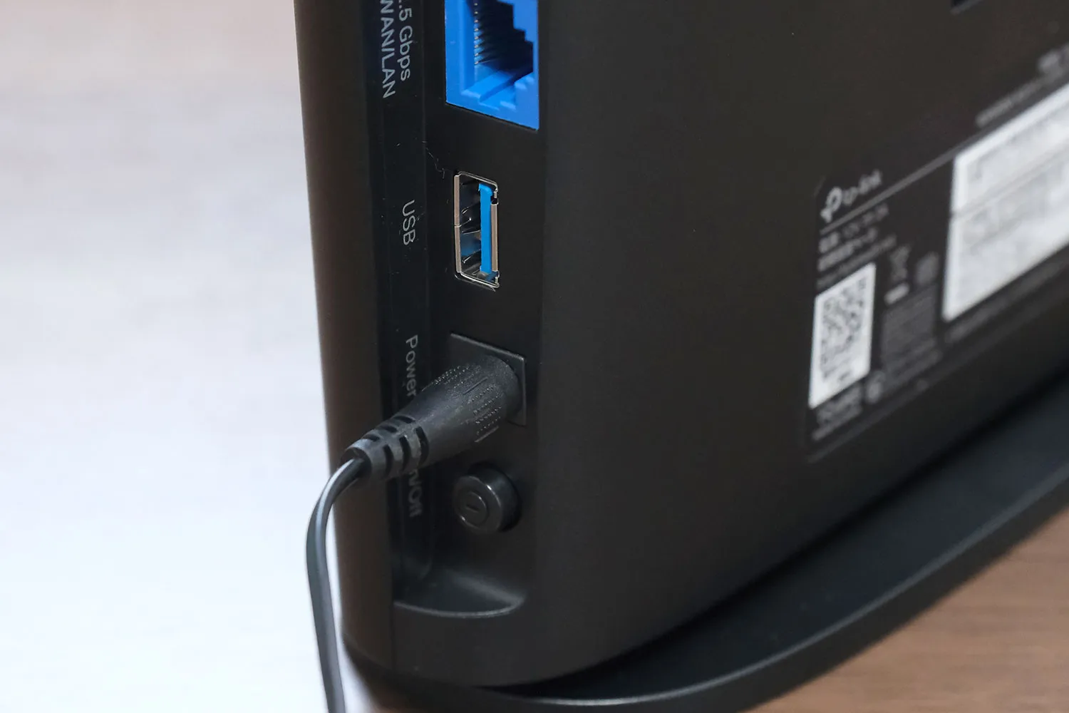 Archer AX80 電源ポート