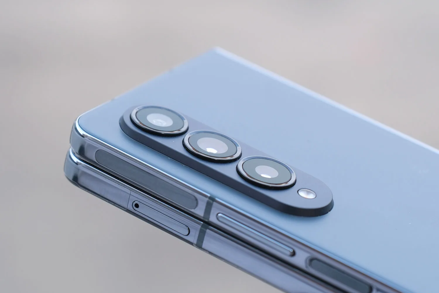 Galaxy Z Fold4 リアカメラ