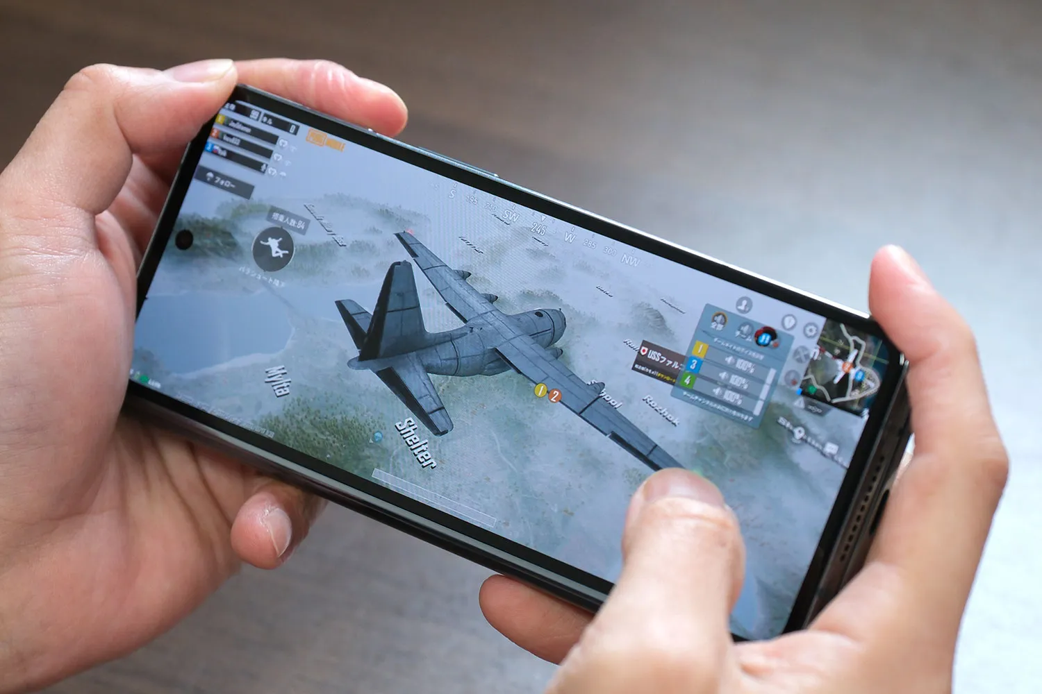 Galaxy Z Fold4 カバーディスプレイでPUBGモバイル