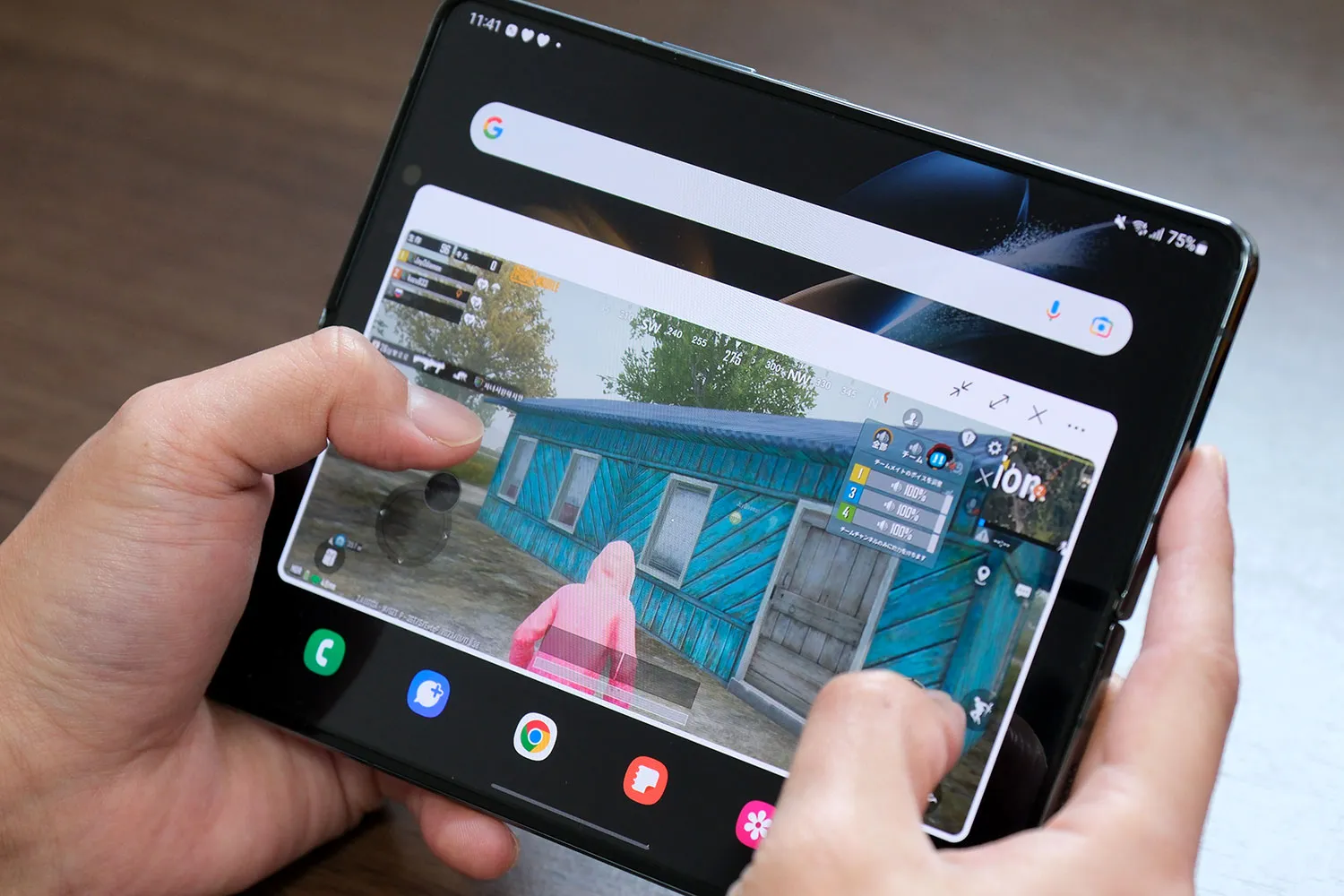Galaxy Z Fold4 メインでウィンドウサイズを調整してPUBGモバイル