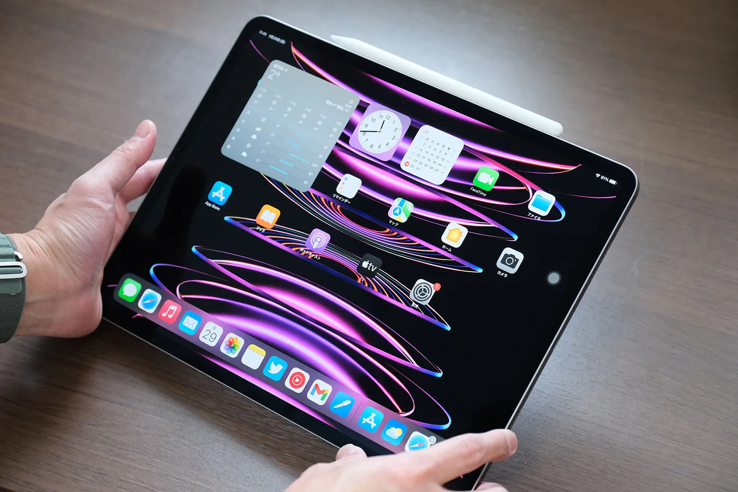 iPad Pro 12.9インチ(第6世代)