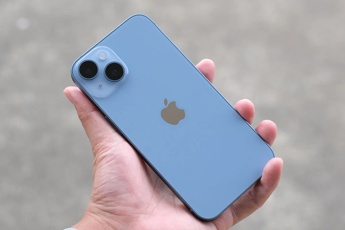 iPhone 14