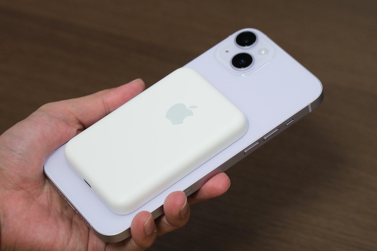 MagSafeバッテリーパック + iPhone 14 Plus