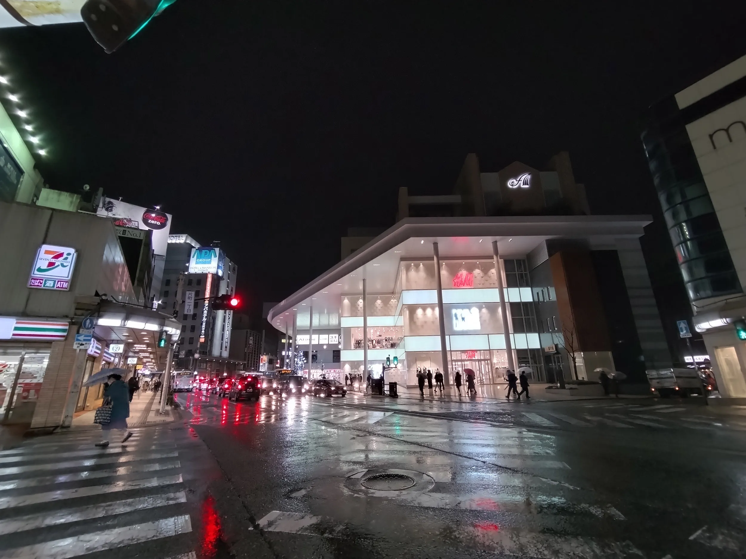 arrows N 超広角 夜の街