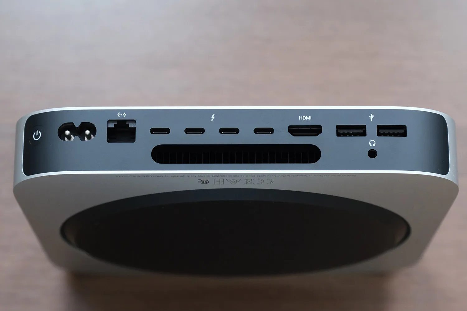 Mac mini(M2 Pro)外部ポート