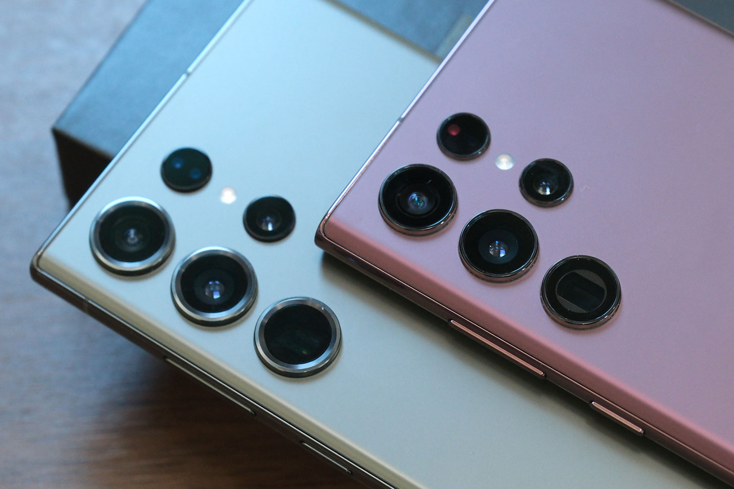 Galaxy S23 Ultra カメラが大きくなった