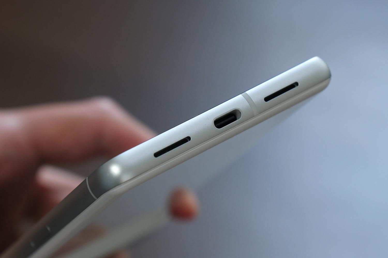 Pixel 7 USB-Cポート