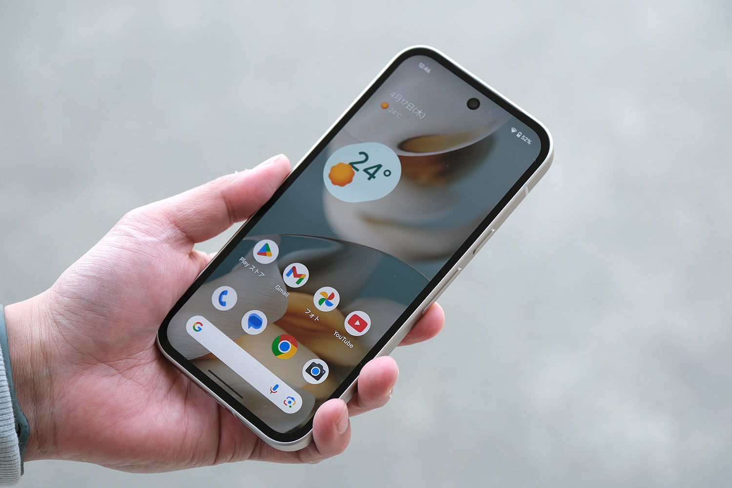 Pixel 9a 正面