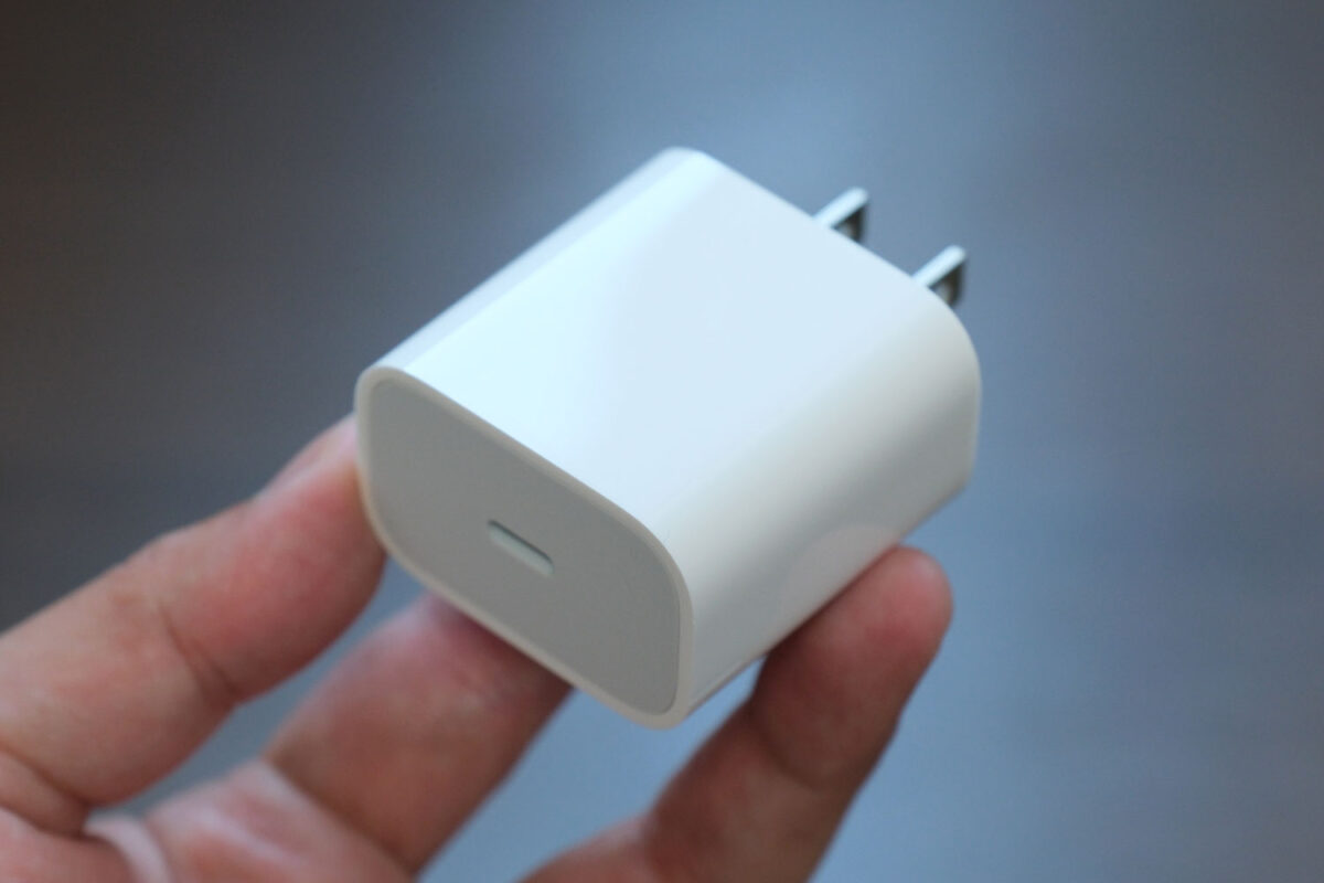 Apple 20W USB-C電源アダプタ