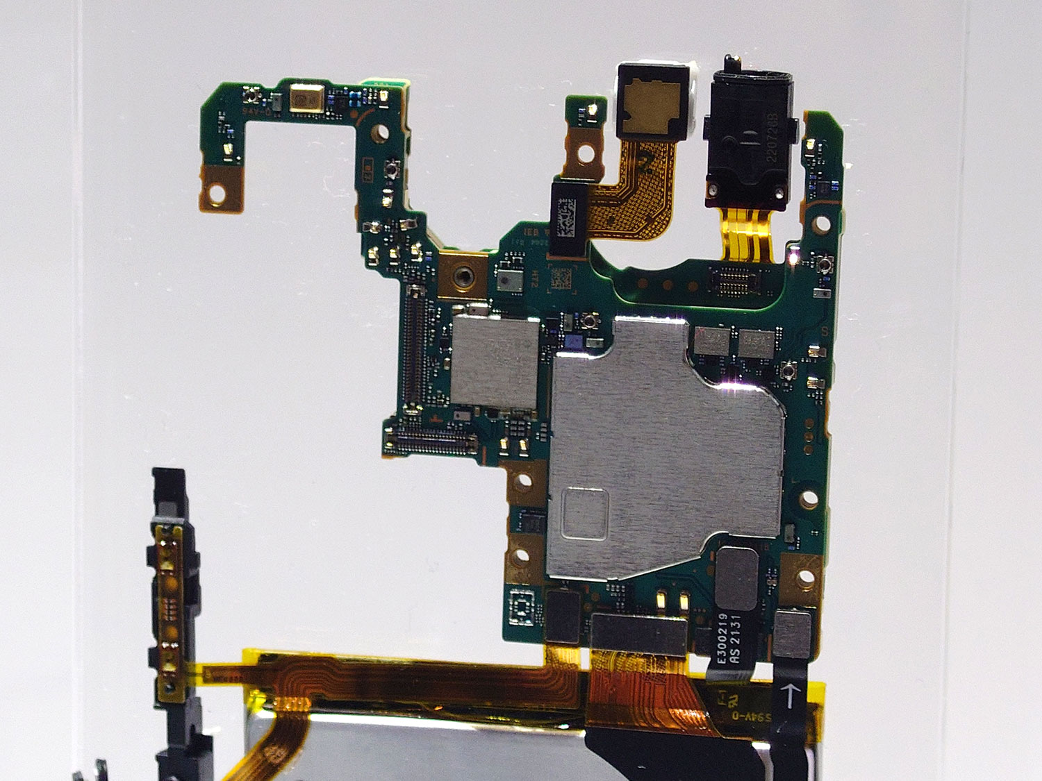 Xperia 1 V 基板回路