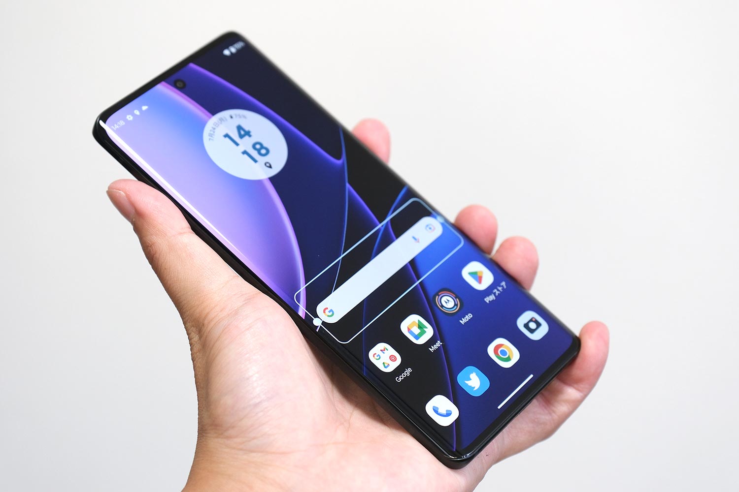 motorola edge 40 正面デザイン