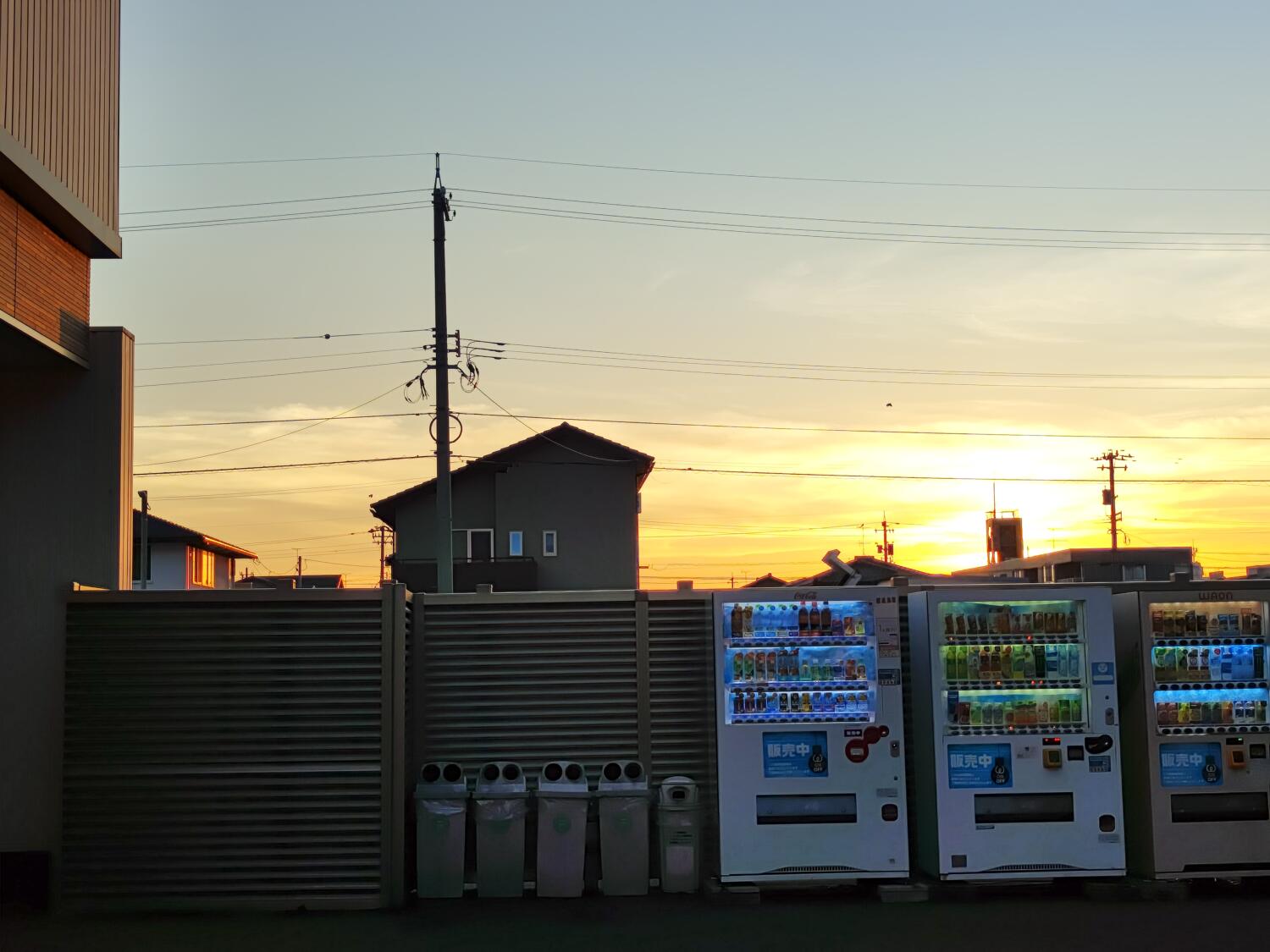 Nothing Phone(2) 広角2倍で夕日を撮影