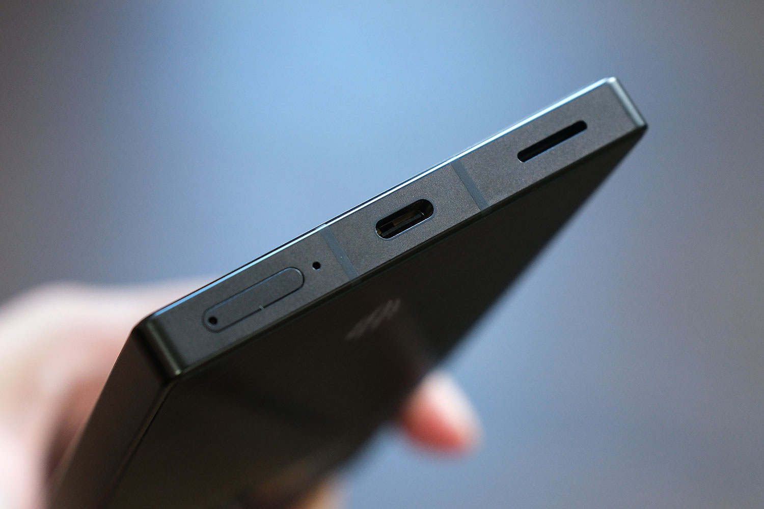 REDMAGIC 8S Pro USB-Cポート