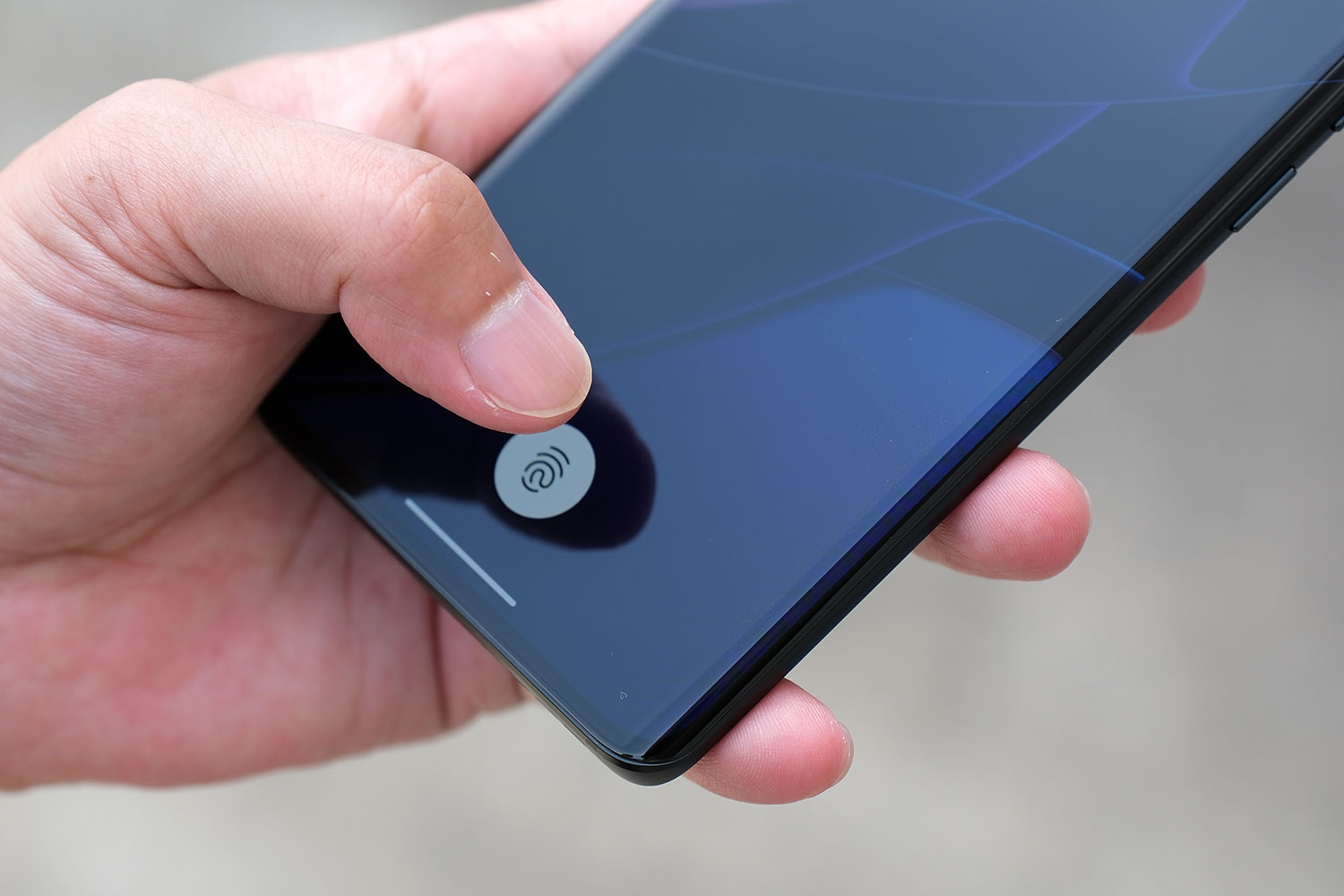 motorola edge 40 画面内指紋認証