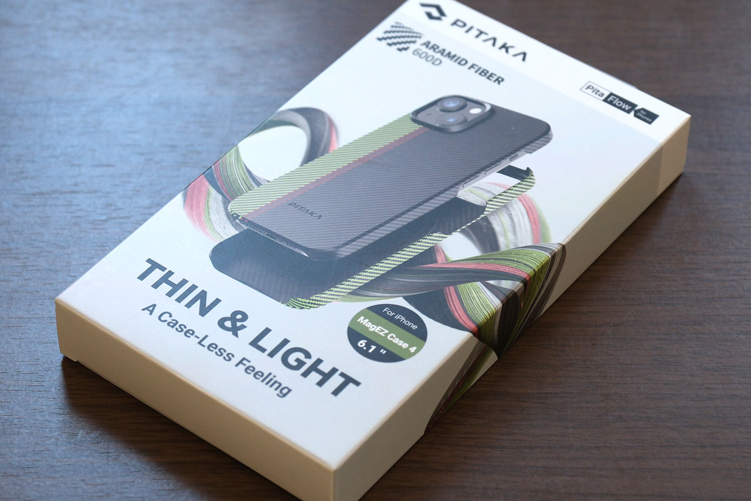 MagEZ Case 4 for iPhone 15 パッケージ