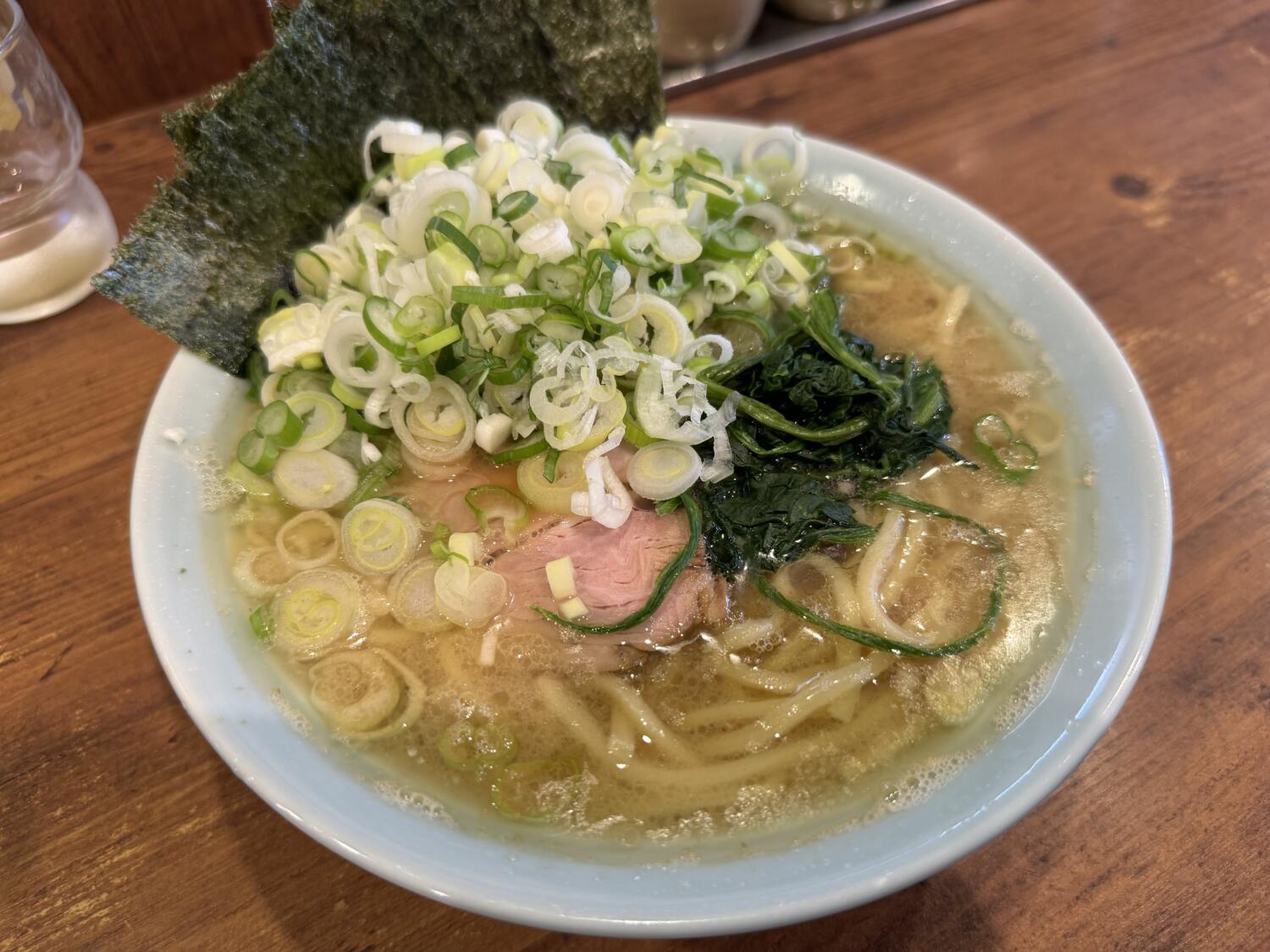 iPhone 15 Pro 広角カメラでラーメンを撮影