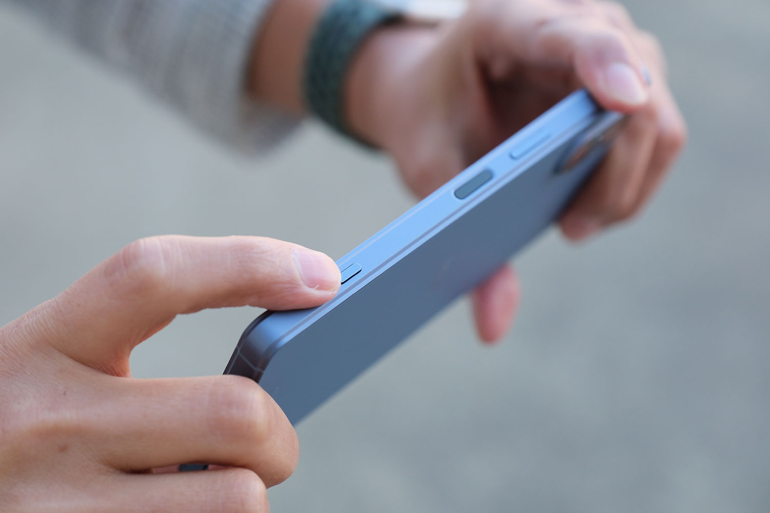 Xperia 5 V カメラのシャッターボタン