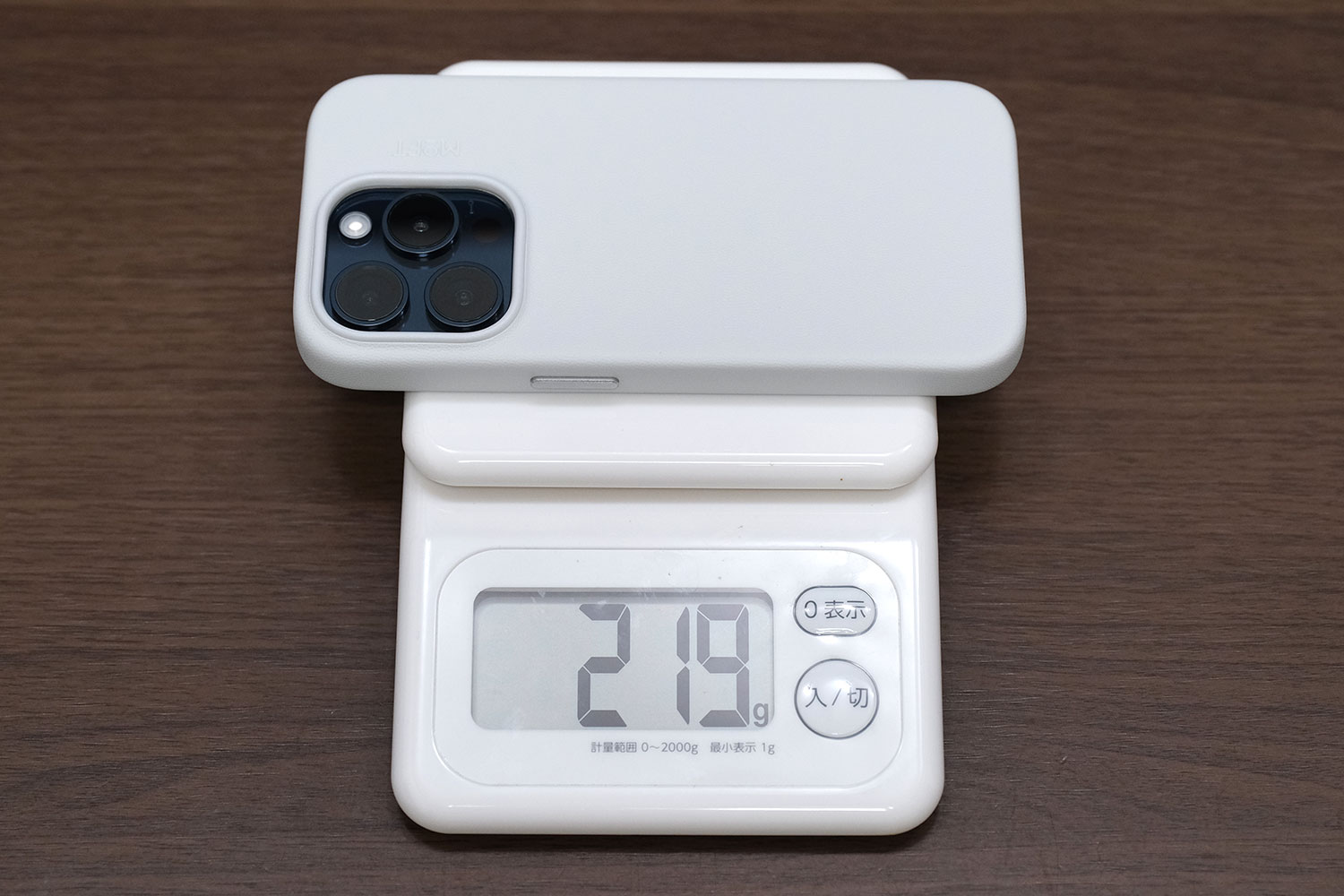 MOFT MOVAS レザーケース for iPhone 15 Pro 重量
