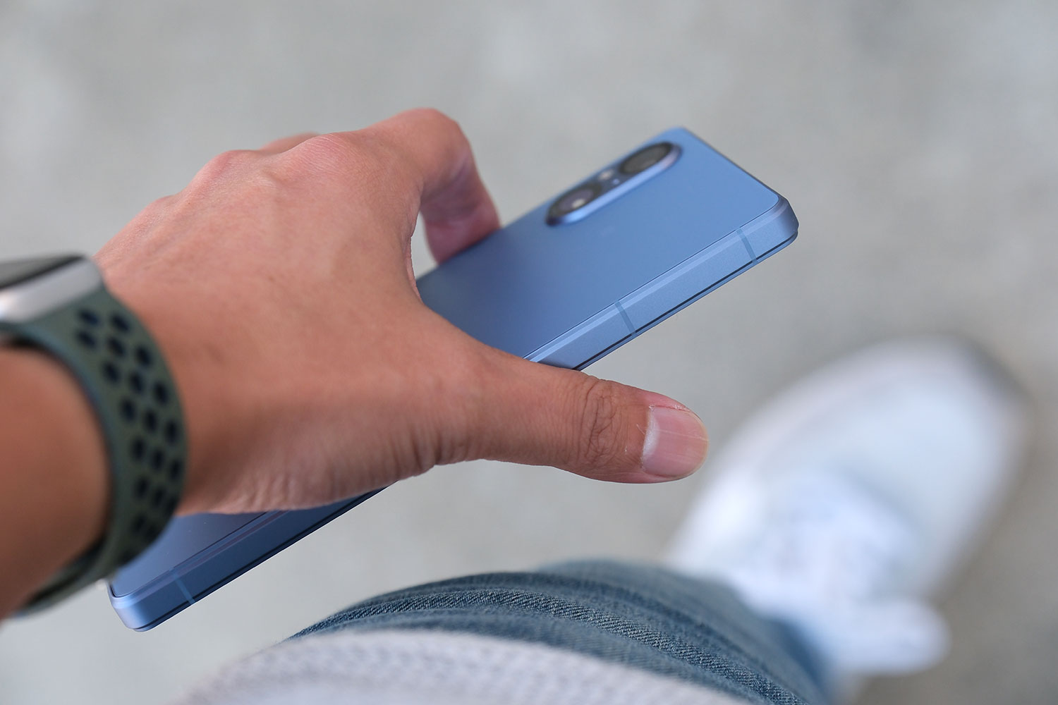 Xperia 5 V ガッチリ持って使える