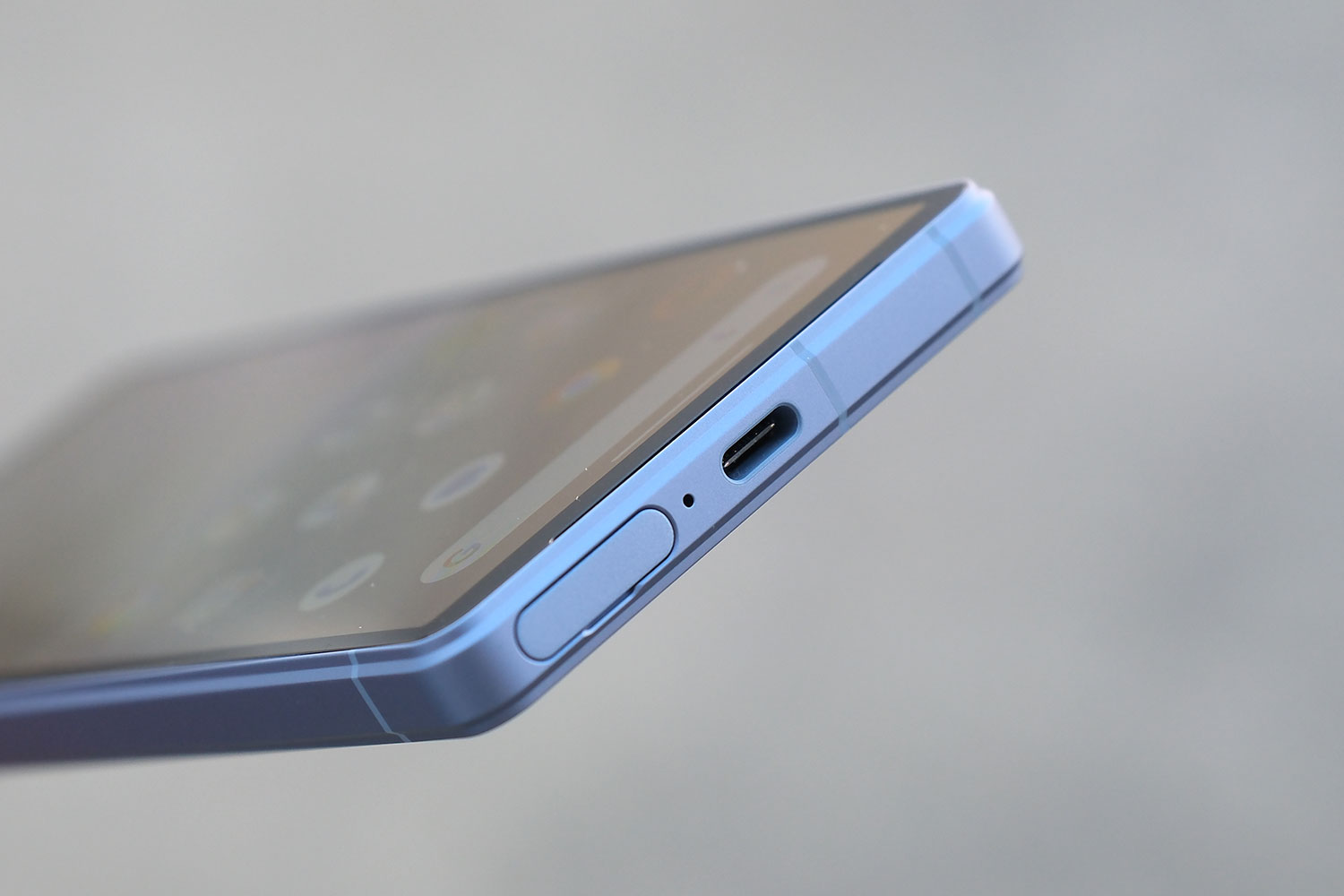 Xperia 5 V USB-Cポート