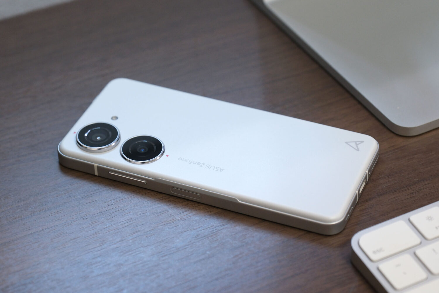 Zenfone 10