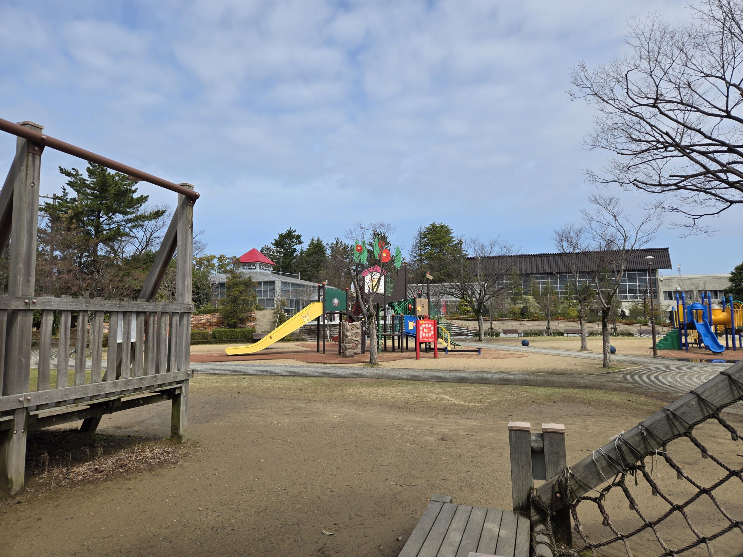 Galaxy S23 広角×1 公園を撮影