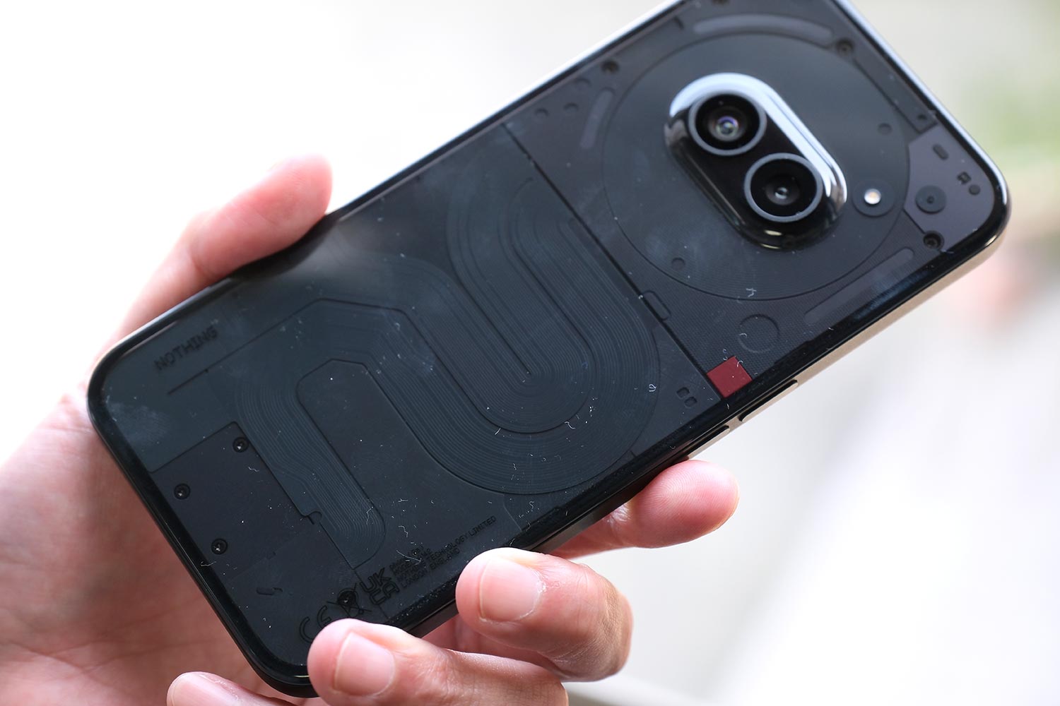 Nothing Phone (2a) 埃が付着しやすい