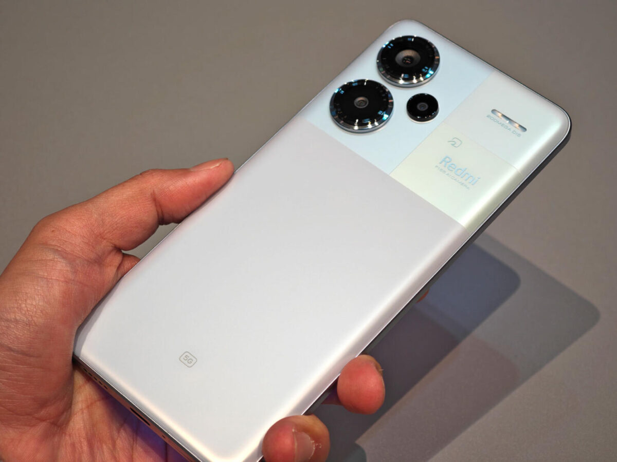 Redmi Note 13 Pro+ 5G 背面パネル