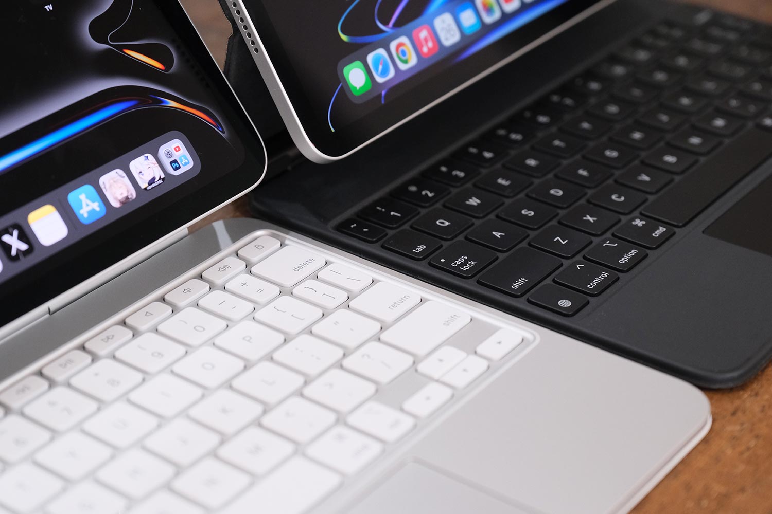 iPad Pro M4 vs M2 Magic Keyboard比較