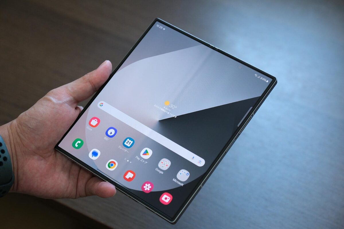 Galaxy Z Fold6 画面を開いた状態