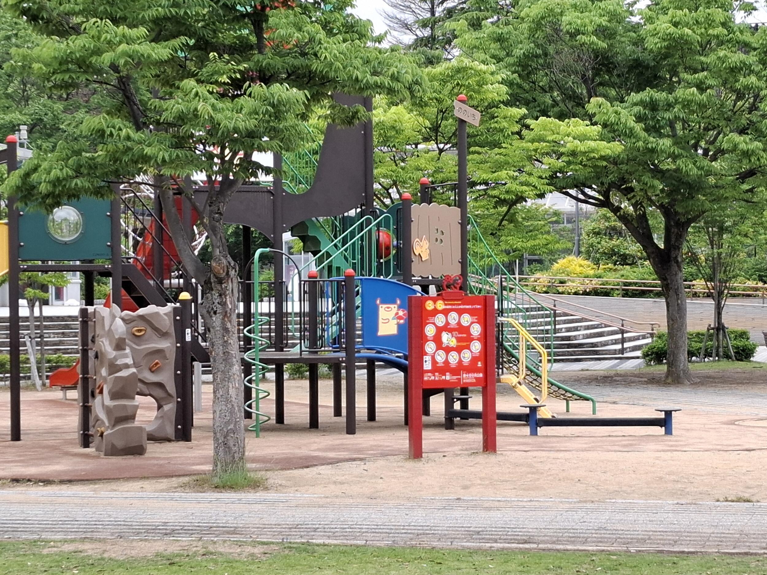 Galaxy A55 5G(広角×4)公園